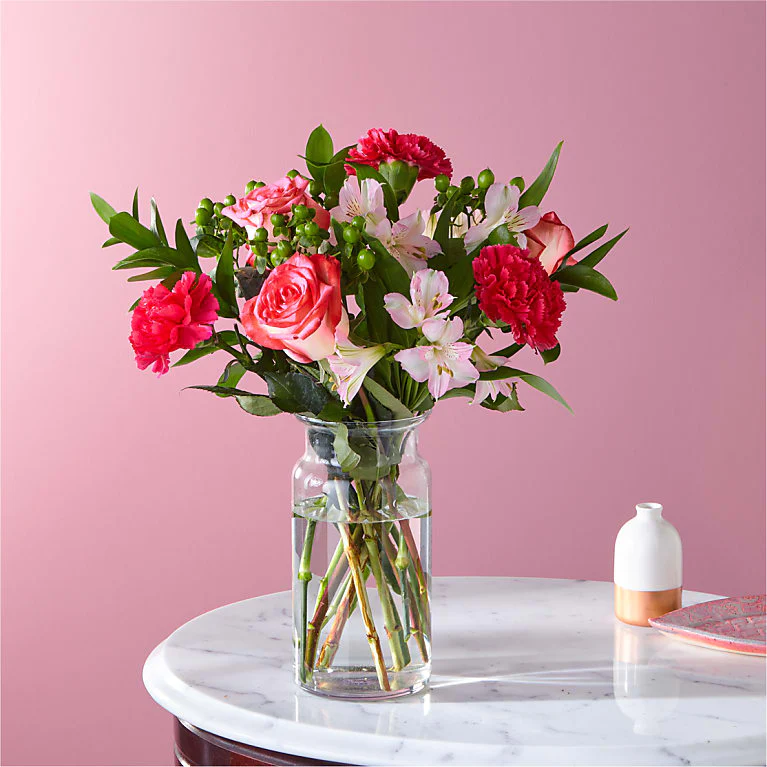 Meet-Cute Bouquet - Image 2