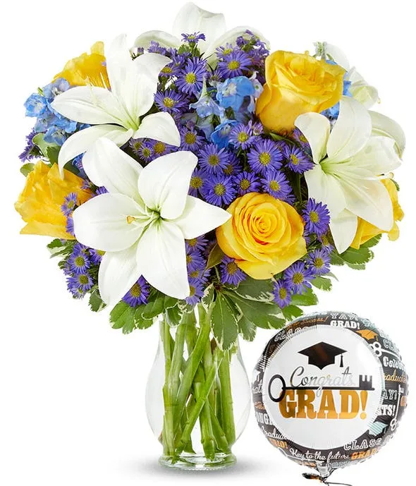 Graduation Bouquet & Balloon