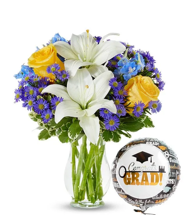 Graduation Bouquet & Balloon - Image 2