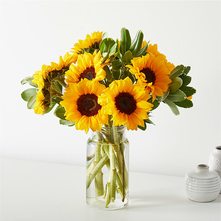 Shimmering Sunflower Bouquet - Image 3